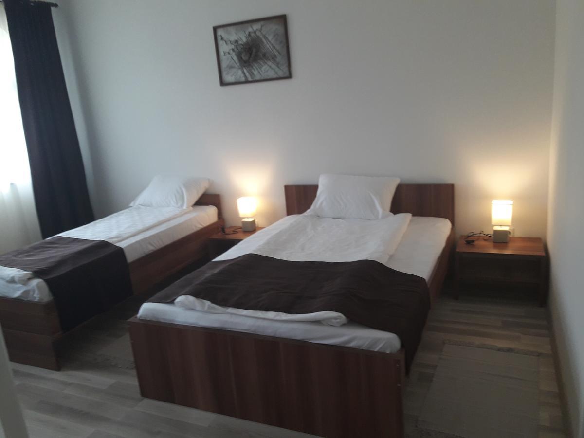 Pensiunea Casa Ungur Cetea Esterno foto